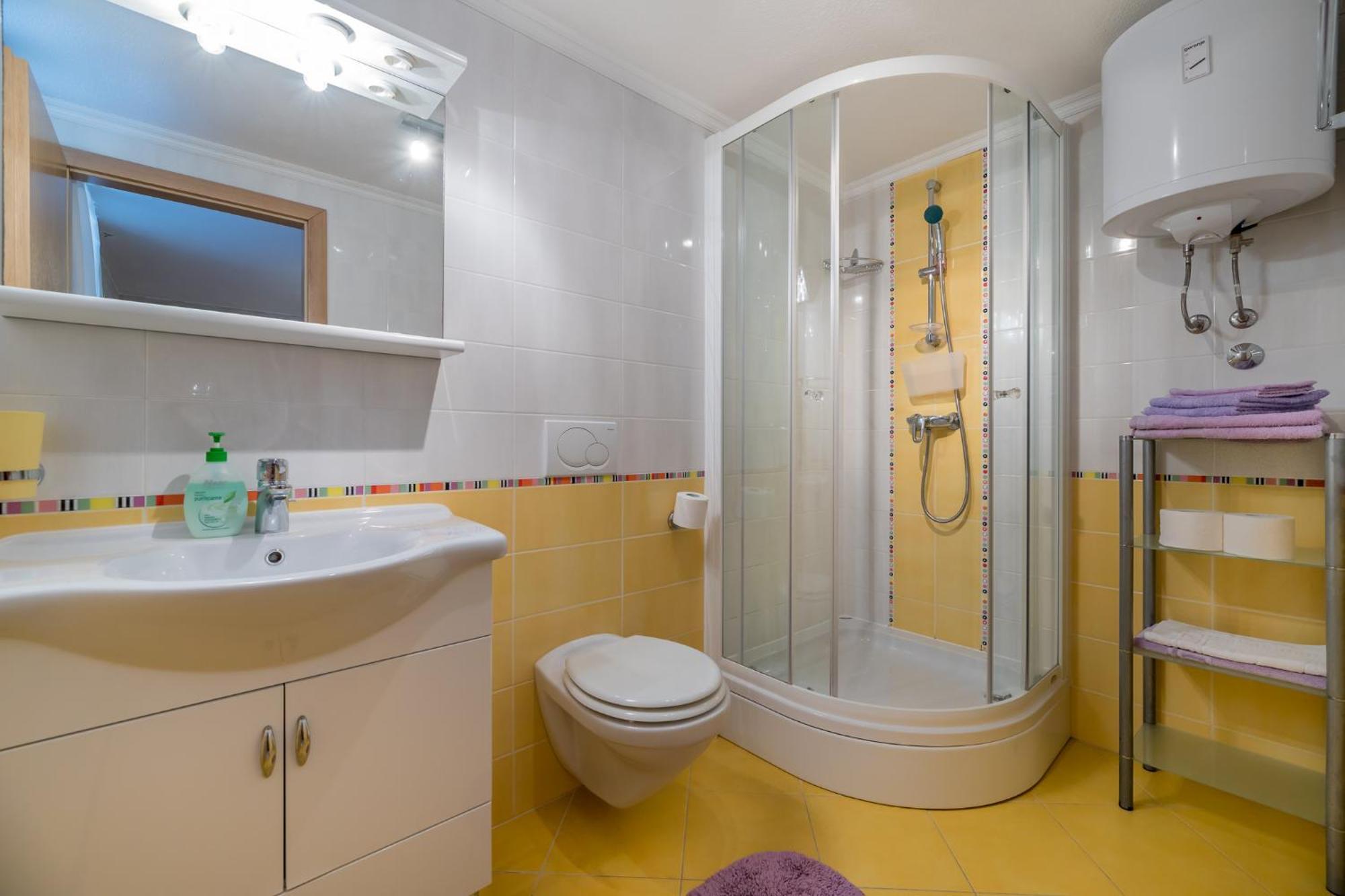 Apartments Nadica Башка Екстер'єр фото