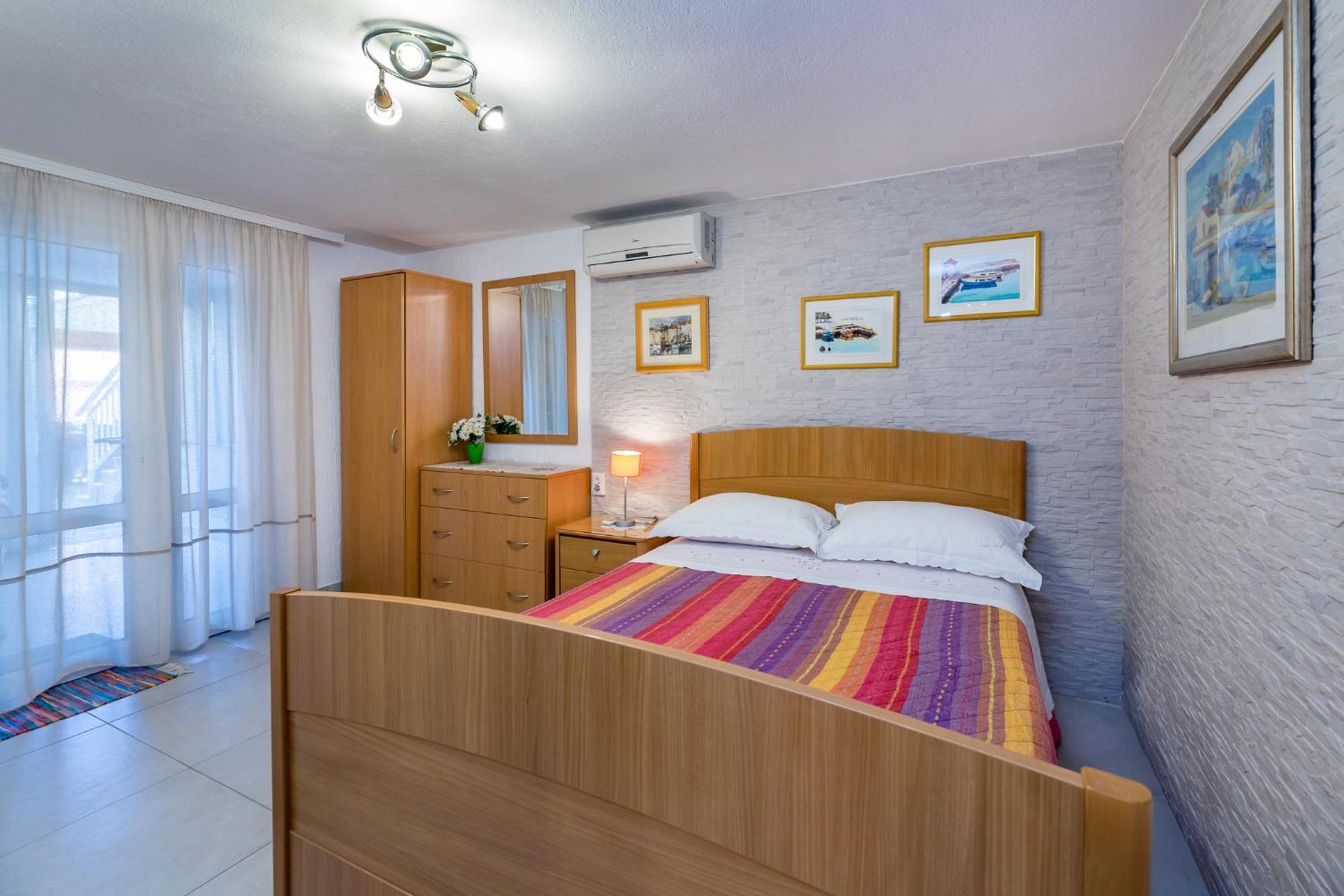 Apartments Nadica Башка Екстер'єр фото